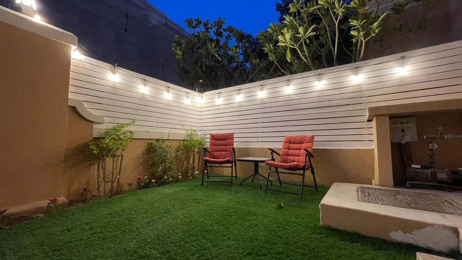 Townhouse With Live-In Maids Villa Dubai United Arab Emirates