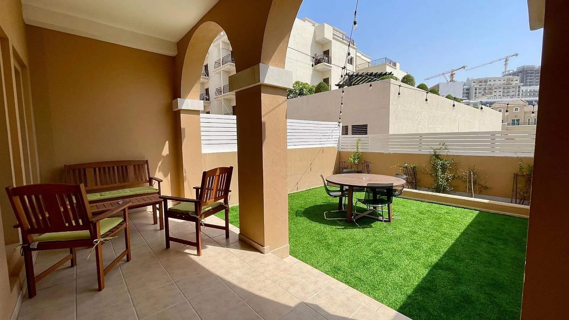 Townhouse With Live-In Maids Villa Dubai United Arab Emirates